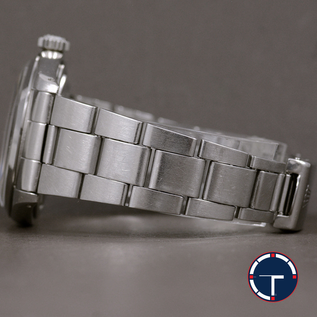 นาฬิกา Rolex Ref.6426 หน้าปัดสีเงิน สายOysterแท้ ตัวเรือนไม่เคยขัด มีใบ ปี1973 ไขลาน ขนาด 34 mm