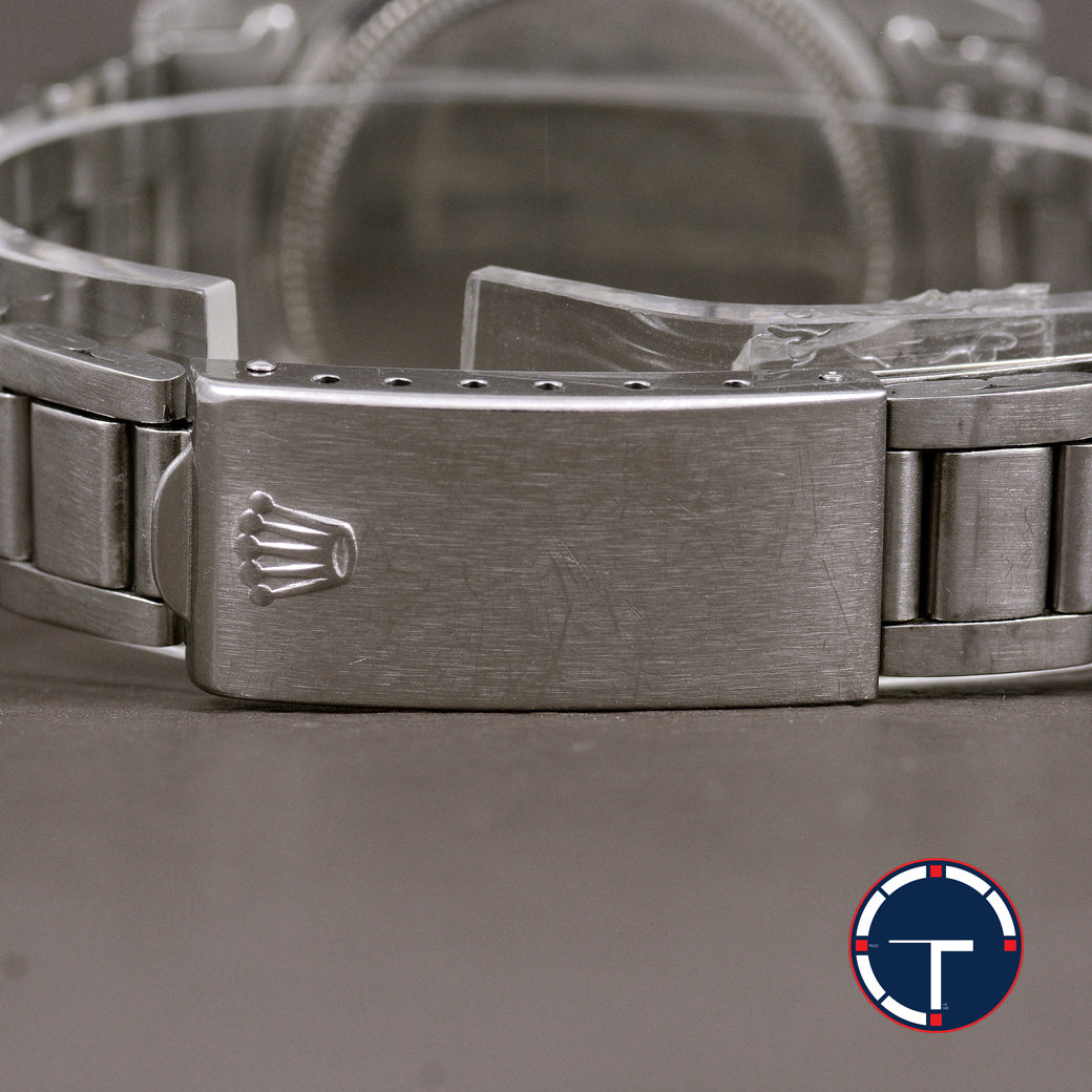 นาฬิกา Rolex Ref.6426 หน้าปัดสีเงิน สายOysterแท้ ตัวเรือนไม่เคยขัด มีใบ ปี1973 ไขลาน ขนาด 34 mm