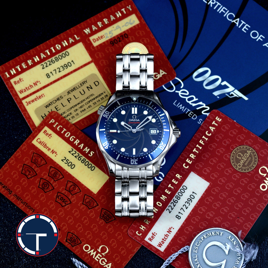 นาฬิกา Omega "Unpolished" Seamaster Casino Royale James Bond Limited Edition Co-Axial หน้าปัดสีกรมท่า เกลียวกระสุน ขอบฟิล์มเดิม ตัวเรือนไม่เคยขัด สายเหล็กแท้ กล่อง ใบครบ นาฬิกาปี2006 Automatic ขนาด 41 mm