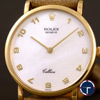 นาฬิกา Rolex "Unpolished" Cellini Ref.5112 หน้าปัดสีขาวมุก หลักชั่วโมงเลขอารบิก ตัวเรือนทองคำ18Kทรงกลม "ไม่เคยขัด" หัวเข็มขัดแท้ นาฬิกาปี1999 ไขลาน(Manual Winding) ขนาด 31 mm