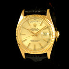 นาฬิกา Rolex Day-Date Ref.1803 หน้าปัดสีทอง ขอบหยักทองคำ18K ตัวเรือนทองคำ18K นาฬิกาปี1973 Automatic ขนาด 36 mm