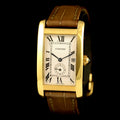 นาฬิกา Cartier Tank Américaine 18K Yellow Gold หน้าปัดสีครีม ตัวเรือนทองคำ18K สายหนังแท้ หัวเข็มขัดแท้ทองคำ18K Quartz ขนาด 22.5x41.5(Size M)