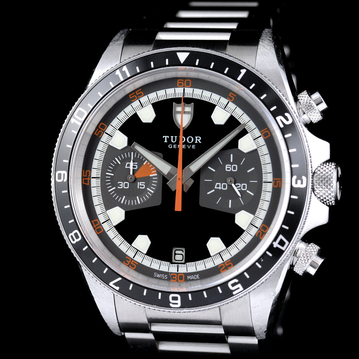 นาฬิกา Tudor Heritage Chrono Ref.70330N หน้าปัดสีดำขอบขาว ขอบฟิล์ม สายOysterแท้ กล่อง+การ์ด+Tag นาฬิกาปี2013 Automatic ขนาด 42 mm