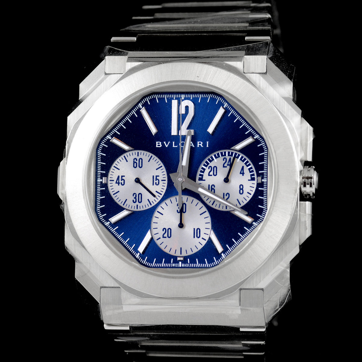 นาฬิกา Bvlgari Octo Finissimo Chronograph GMT หน้าปัดสีน้ำเงิน สายเหล็กแท้ หลังเปลือย กล่องและการ์ด Automatic ขนาด 43 mm