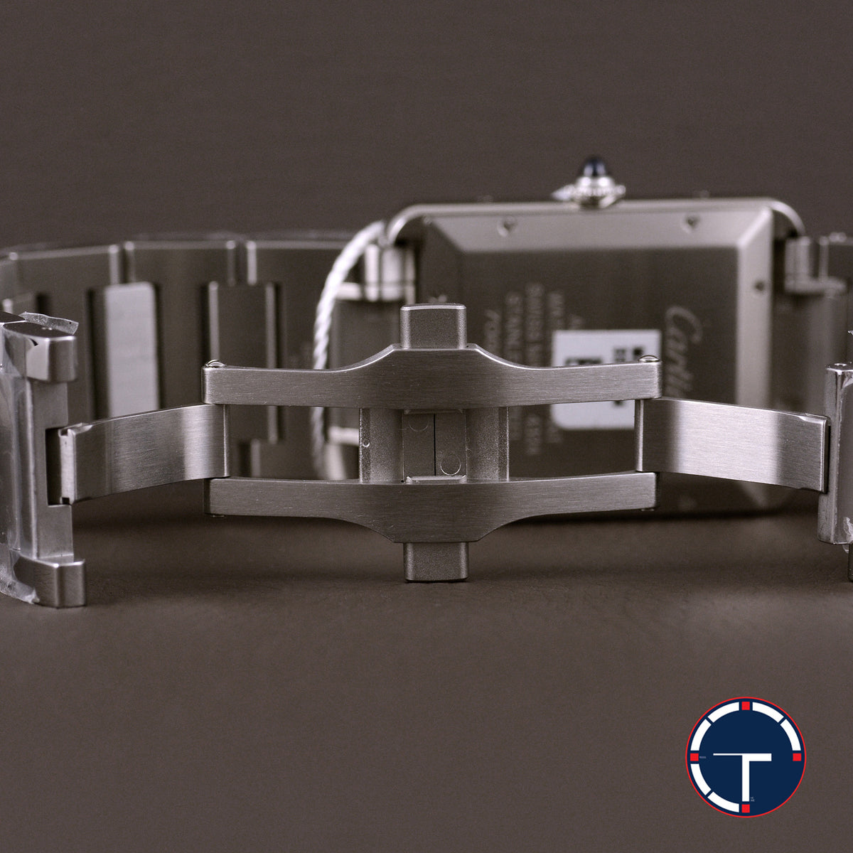 นาฬิกา Cartier Tank Must หน้าปัดสีขาวลายGuilloché(กิโยเช่) สายเหล็กแท้ กล่อง+ใบ Automatic ขนาด 31x41 mm (Size XL)