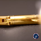 นาฬิกา Cartier Baignoire de Cartier 18K Yellow Gold หน้าปัดสีครีม หลักชั่วโมงเลขโรมัน ตัวเรือนและสายทองคำ18K กล่อง+ใบ นาฬิกาปี2026 Quartz ขนาด 31.4x23.1 mm Size S