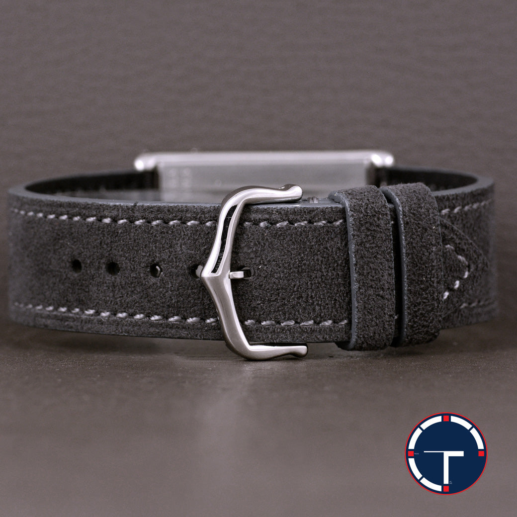 นาฬิกา Cartier Tank Basculante(บาส-คู-แลน-เต้) Ref.2390 หน้าปัดสีขาวลายGuilloché(กิโยเช่) หลักชั่วโมงเลขโรมัน หัวเข็มขัดแท้ ไขลาน ขนาด 38x25 mm