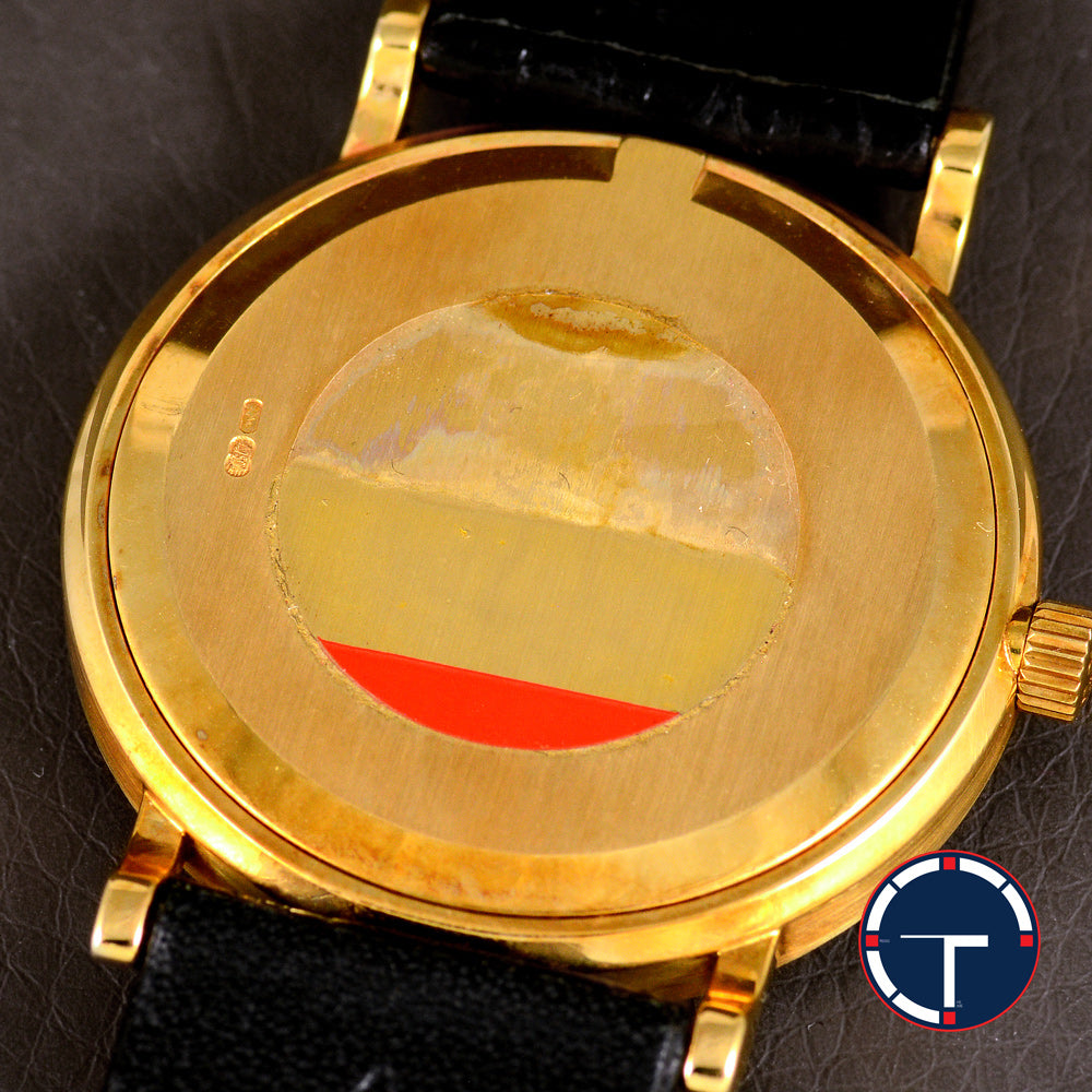 นาฬิกา Patek Philippe Calatrava Ref.5006 หน้าปัดสีขาว หลักชั่วโมงเพรชเล็กแท้ ขอบเพชรแท้ ตัวเรือนทองคำ18K สายหนังแท้ หัวเข็มขัดแท้ ไขลาน ขนาด 33.5 mm